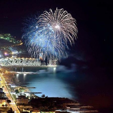 Appartamento Frontemare Marina dʼMarina dʼAndora Dış mekan fotoğraf